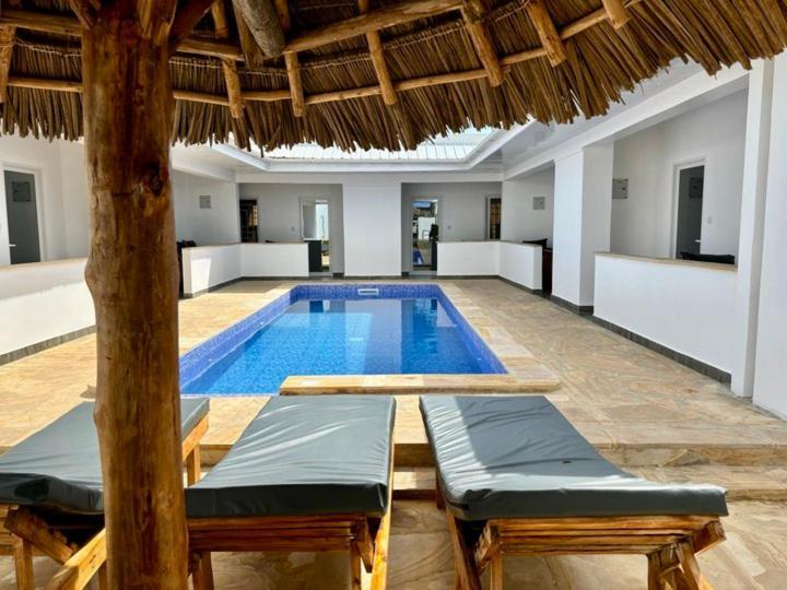 Diamond White Resort Nungwi Bagian luar foto